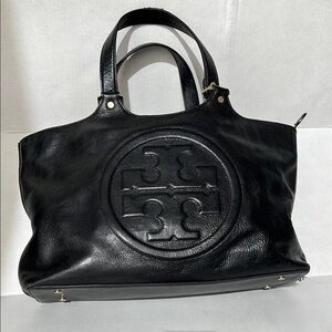 Tory Burch Bombe logo Black zip Leather Shoulder/Tote Bag